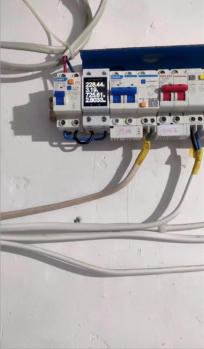 100A „Tuya WiFi“ DIN bėgelio galios ir energijos skaitiklis AC50–320V išmanusis elektros energijos skaitiklis skaitmeninis ekranas su įtampos kreive ir ampermetras GR2PW